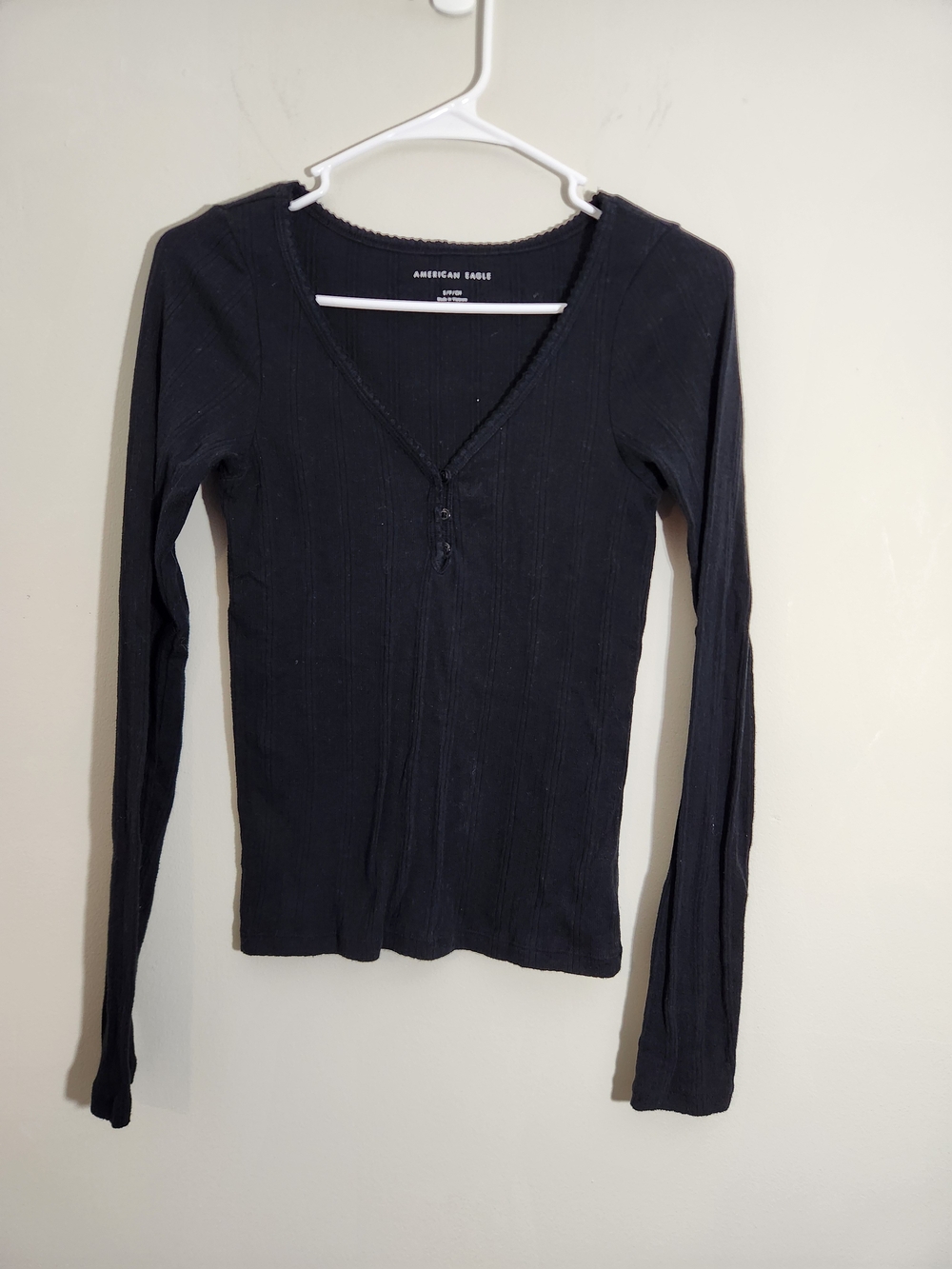 American Eagle Black V-Neck Bella Swan Y2K Long Sleeve Top Pointelle Henley
